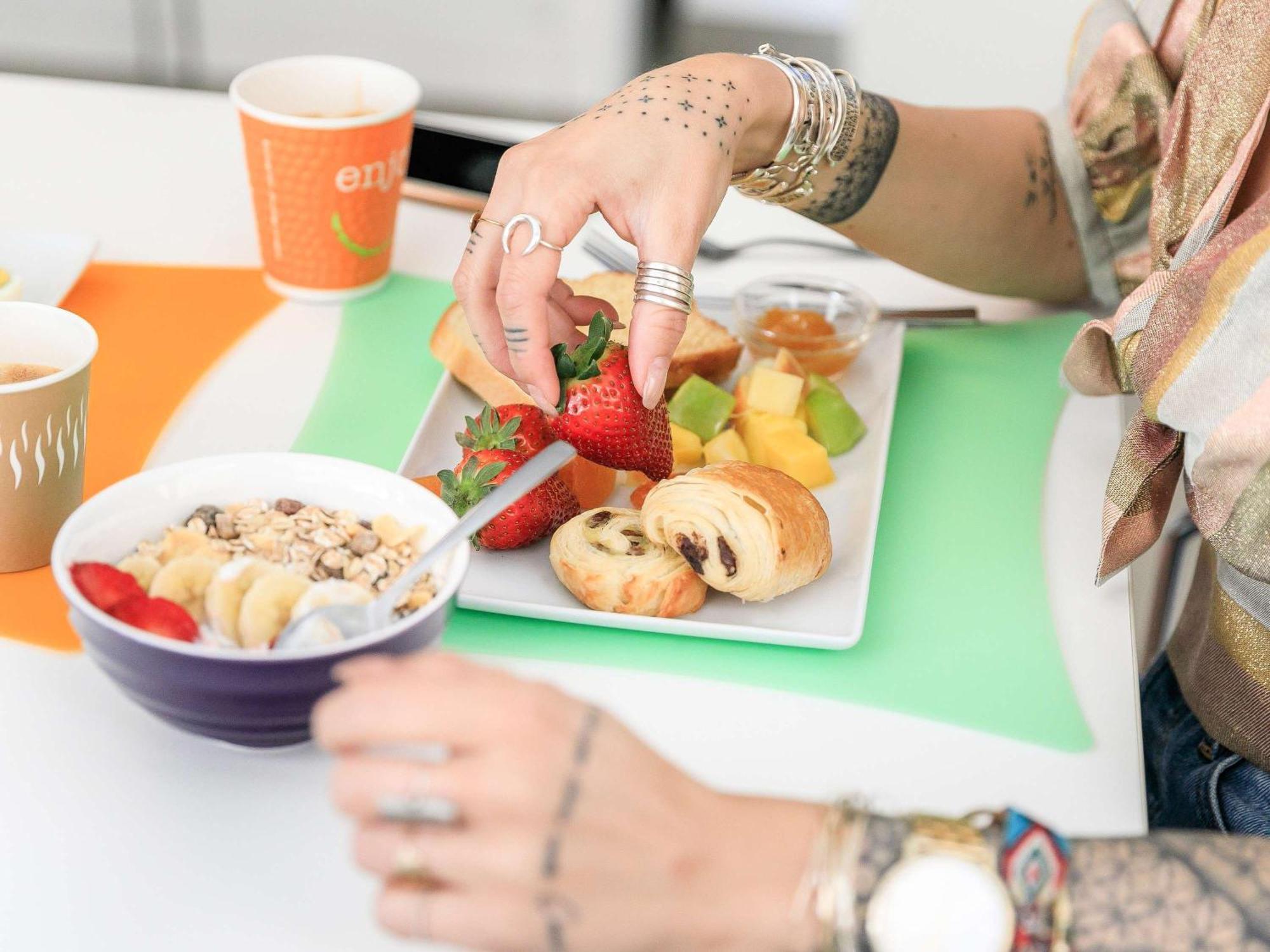 Ibis Styles Menton Centre Hotel Ngoại thất bức ảnh